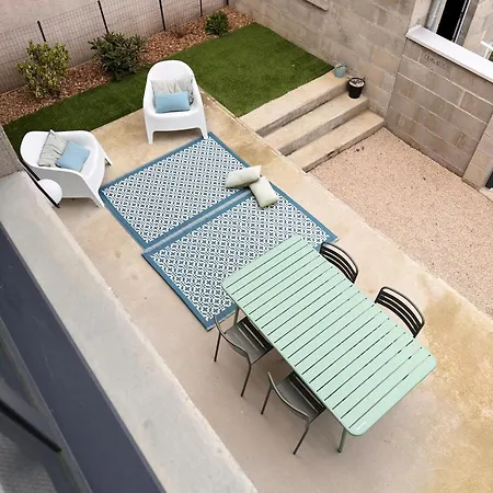 Ferienhaus Maison Individuelle Avec Jardin Terrasse Proche Lyon Croix Rousse