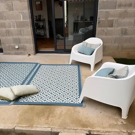 Ferienhaus Maison Individuelle Avec Jardin Terrasse Proche Lyon Croix Rousse Caluire-et-Cuire